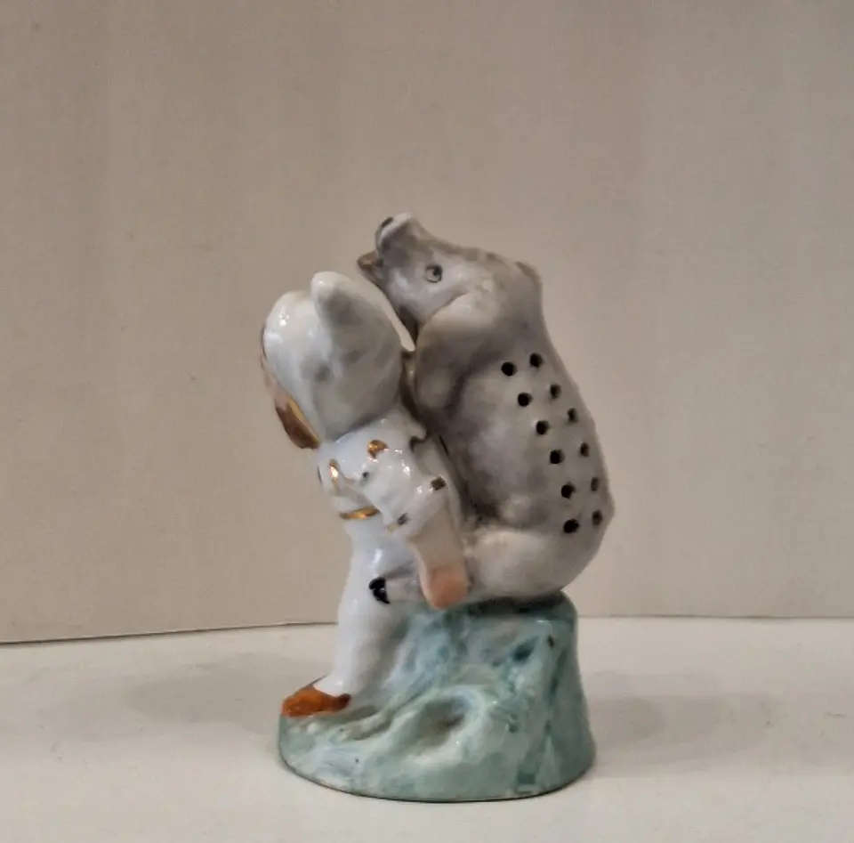 Paliteiro antigo em porcelana da Vista 
