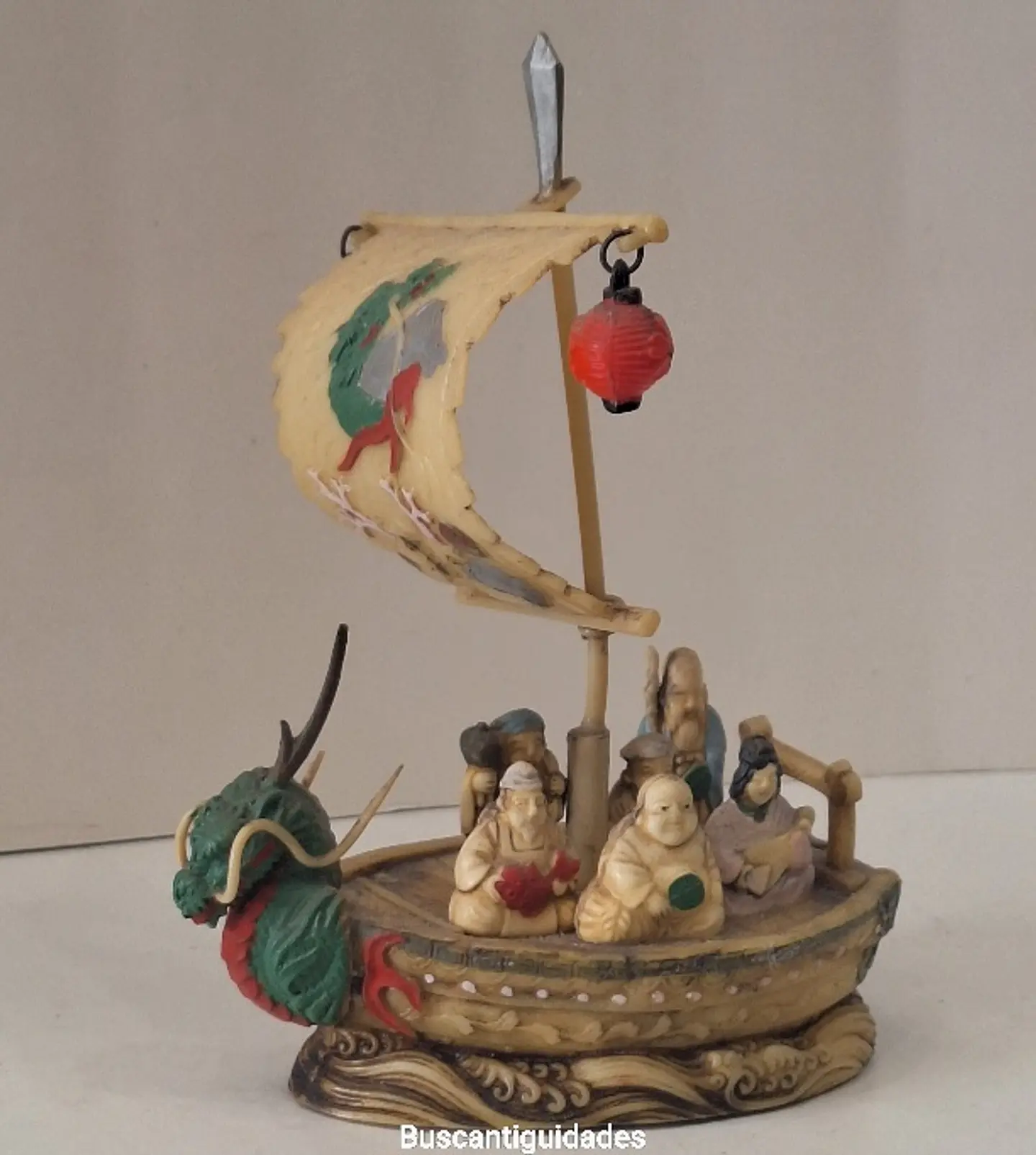 Barco-tesouro decorativo japonês vintage (okimono), feito de celuloide da década de 1940. 2
