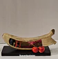 Escultura em celuloide, representando uma banana com um diorama de paisagem Japonesa  - Thumbnail 3