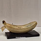 Escultura em celuloide, representando uma banana com um diorama de paisagem Japonesa  - Thumbnail 6