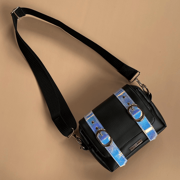 BANANO/CARTERA GOMY HOLO DARK 3