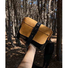 BANANO/CARTERA BUTTER BLACK