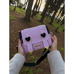 BANANO/CARTERA VELVET HEARTS LAVANDA & BLACK