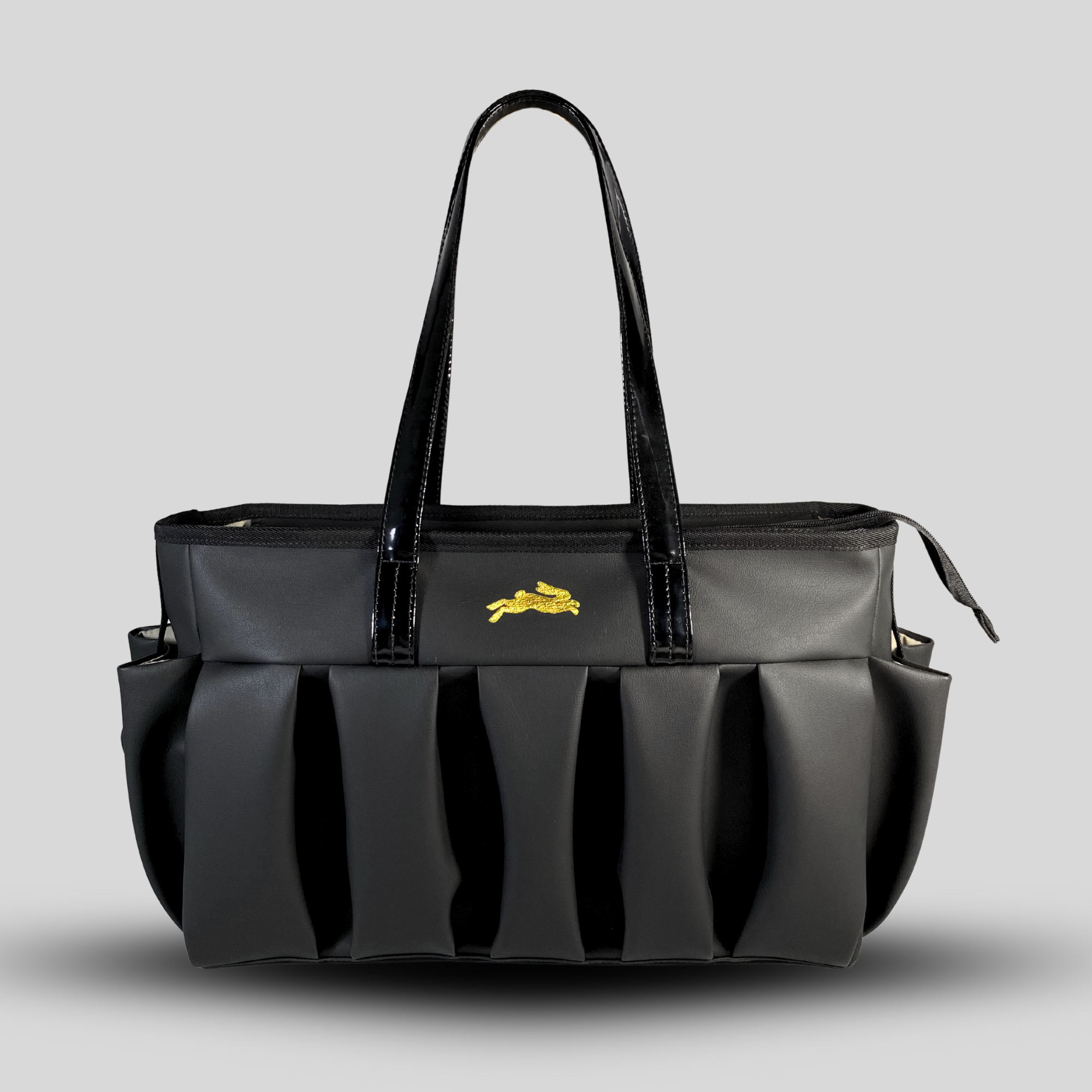 THE AIRY FORM TOTEBAG 1