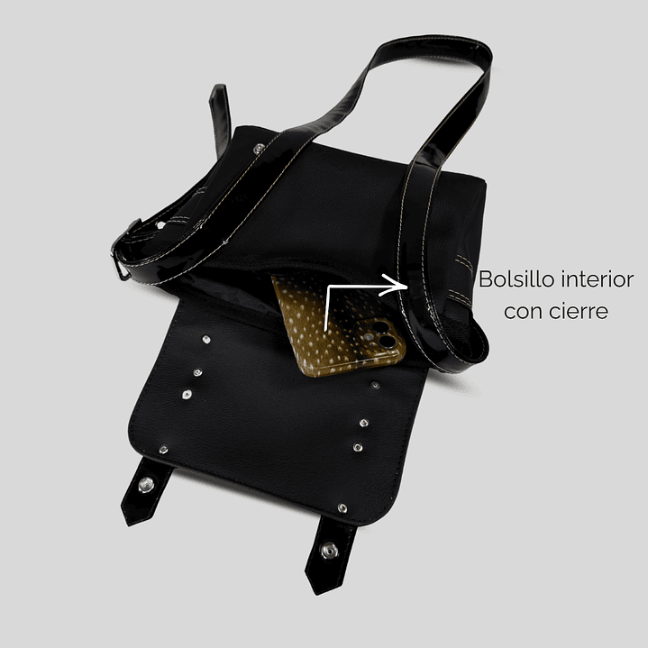 CROSSBODY HEARTS HANDLE 6