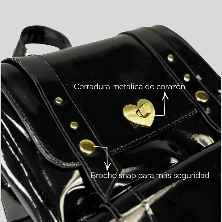 MINI MOCHILA HEARTS 2