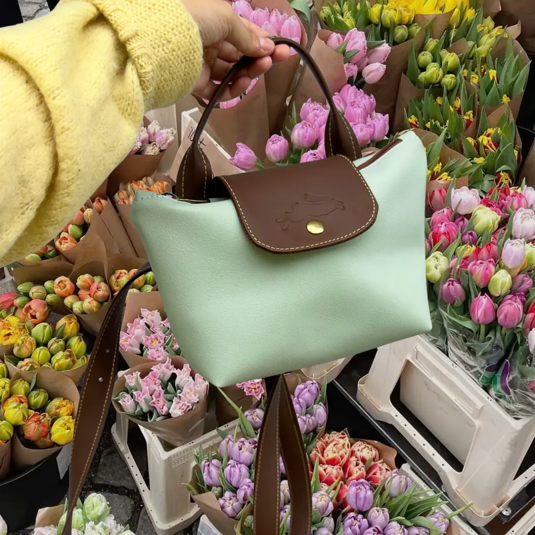 CROSSBODY POCKET AQUAMARINA 1