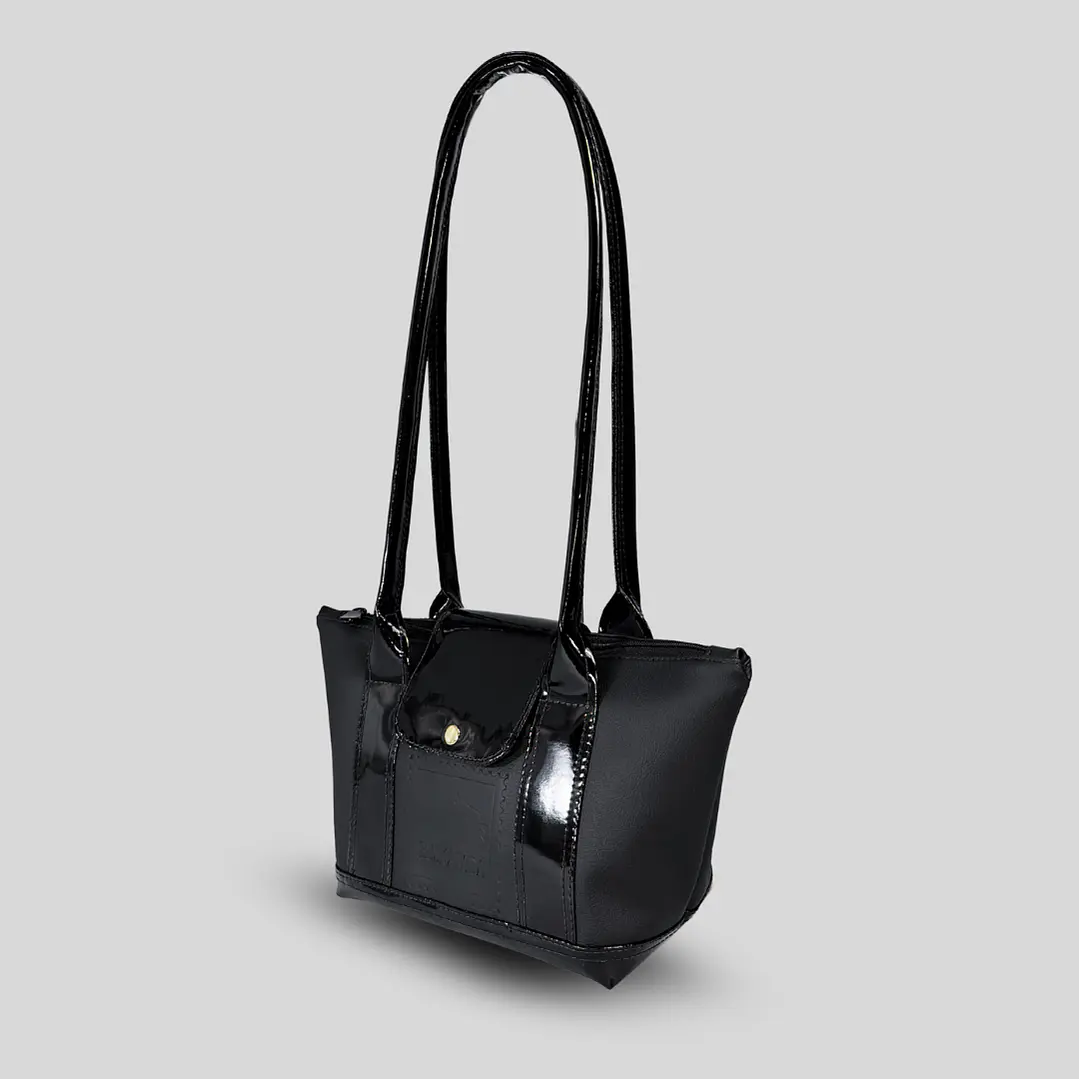 CARTERA POCKET CHELSEA LARGE NEGRO Y CHAROL 3