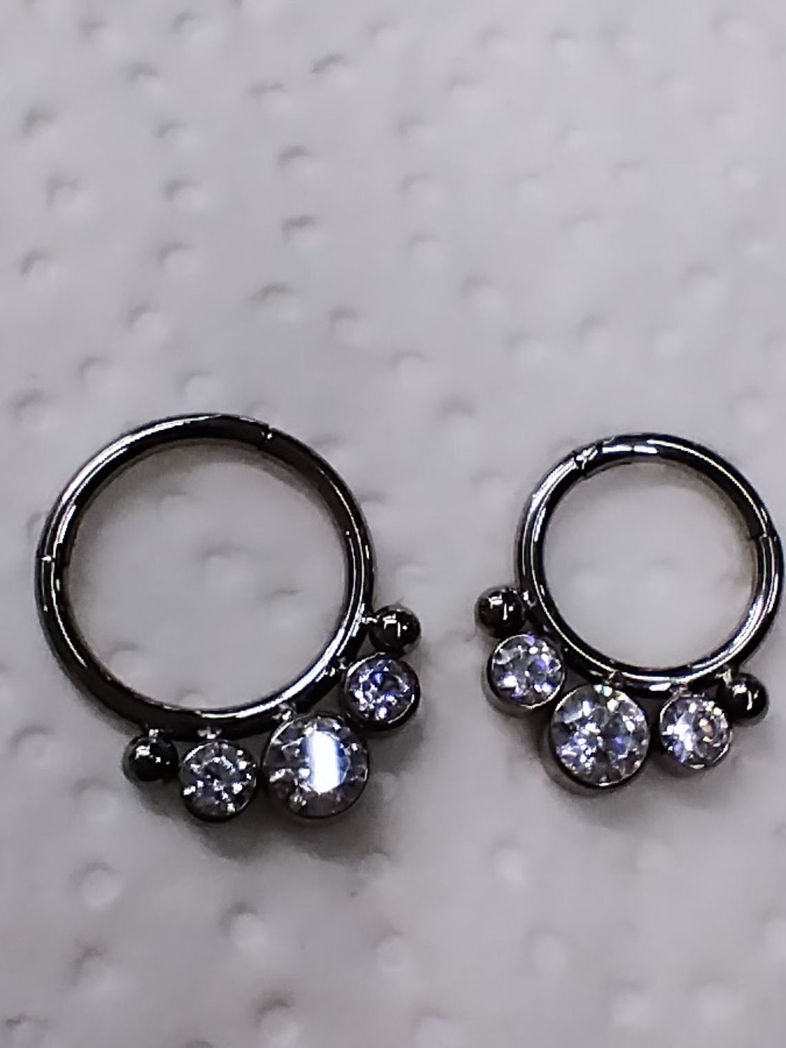 Argolla clicker 16g 8mm con circonitas 2