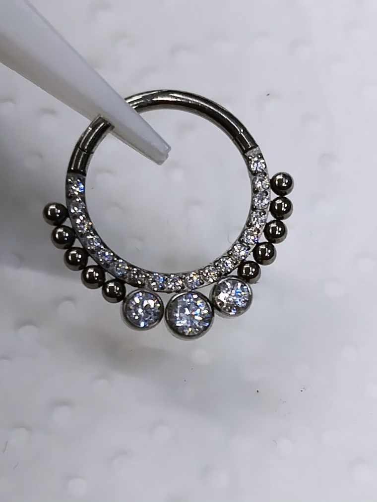 Argolla clicker 10mm con circonitas 1