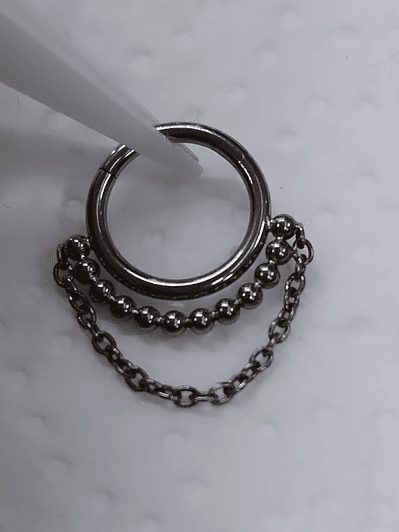 Argolla cliccon cadenas en titanio grado implante 16g