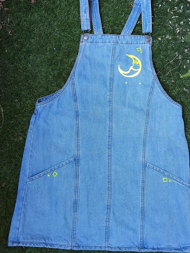 Jardinera falda  estampada talla S/M 1