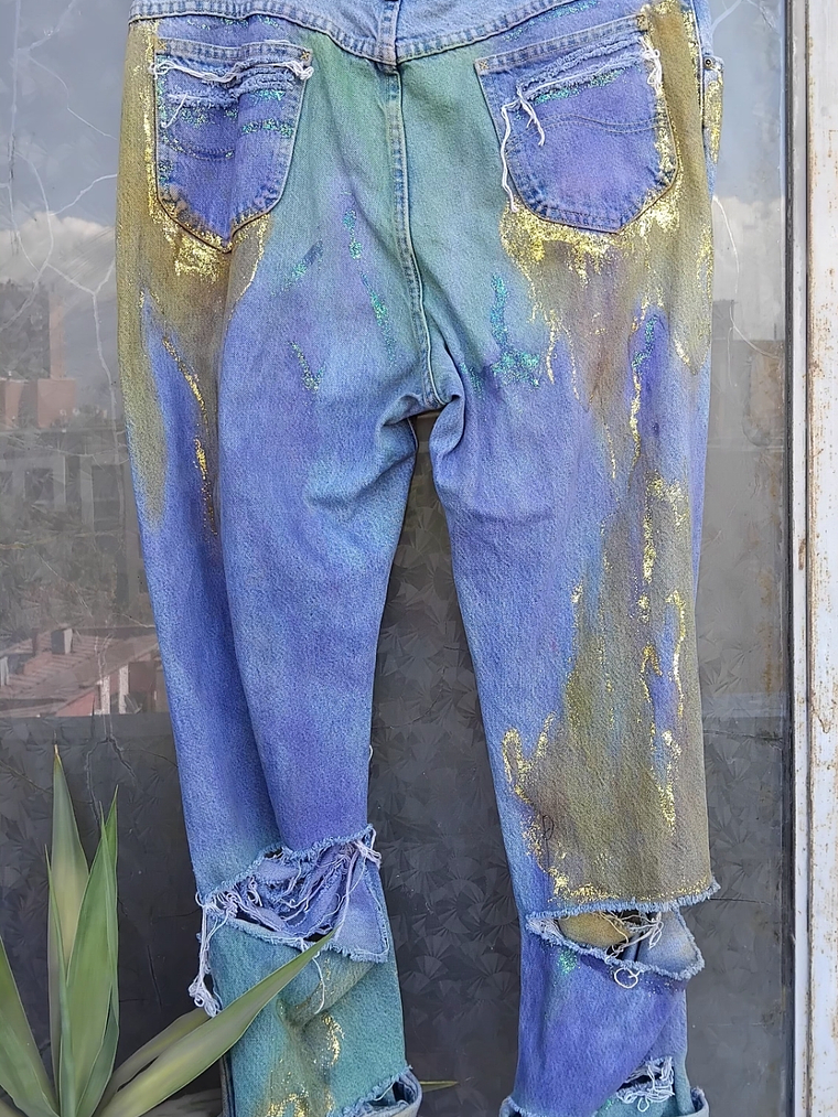 Jeans teñido y pintado a mano. Talla 50 2