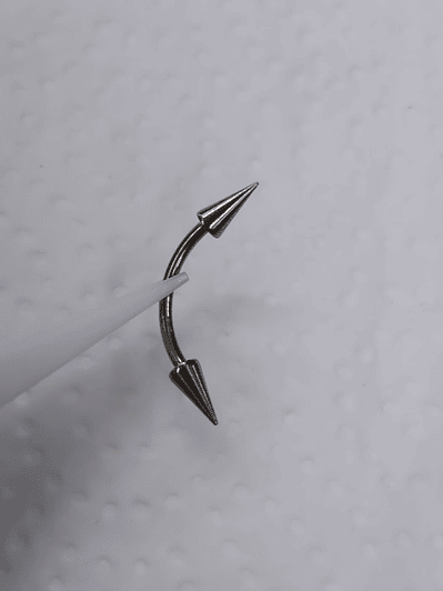 Barbell curvo 6, 8, 10 o 12 mm + 2 puntas largas de titanio grado implante 16g