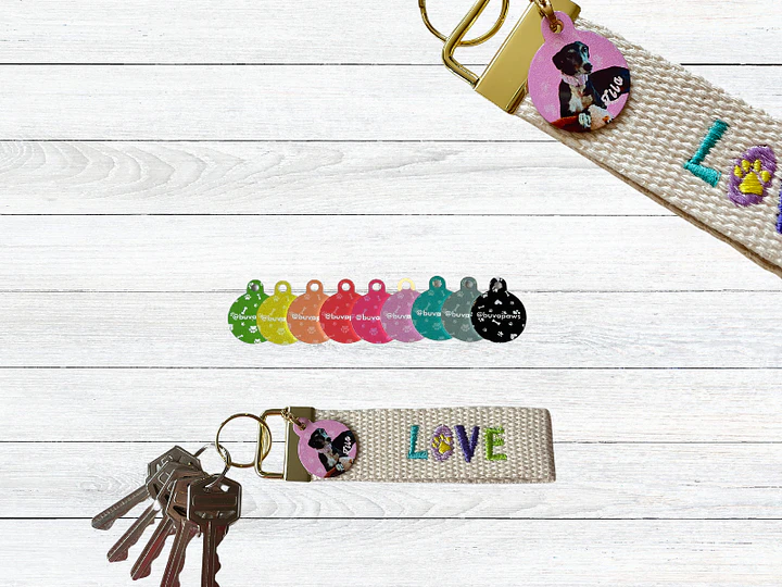 Quieres llevar a tu amigo fiel a todos lados en nuestra plaquita personalizada?