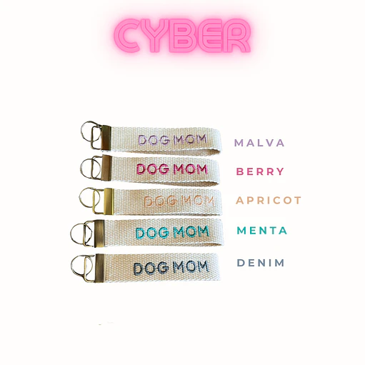 CYBER LLAVERO DOG MOM + 1 PLACA PERSONALIZADA 2