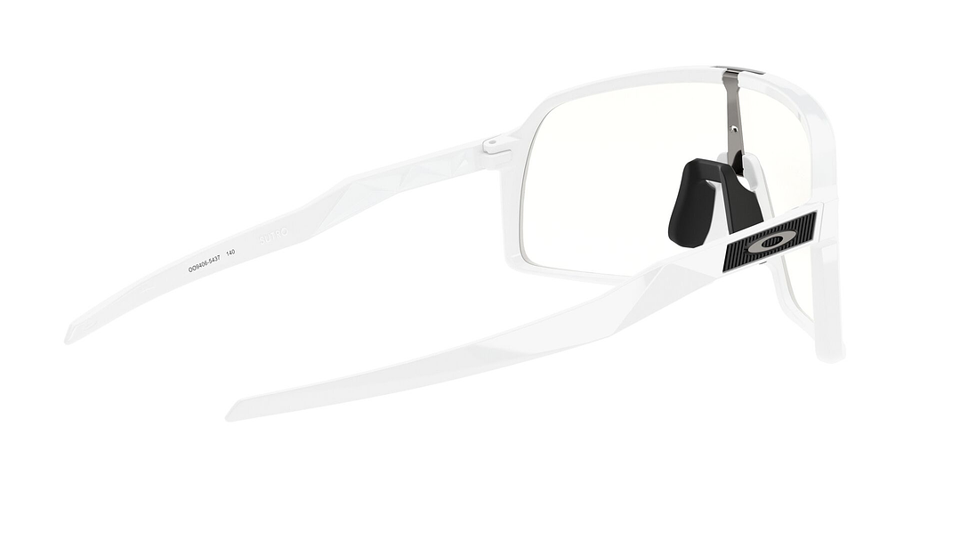 Oakley Sutro 8
