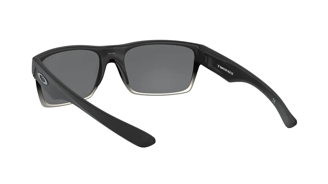 Oakley Twoface 5