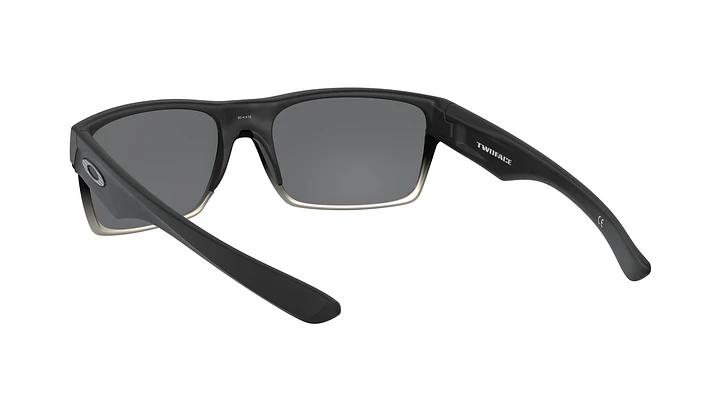 Oakley Twoface 5