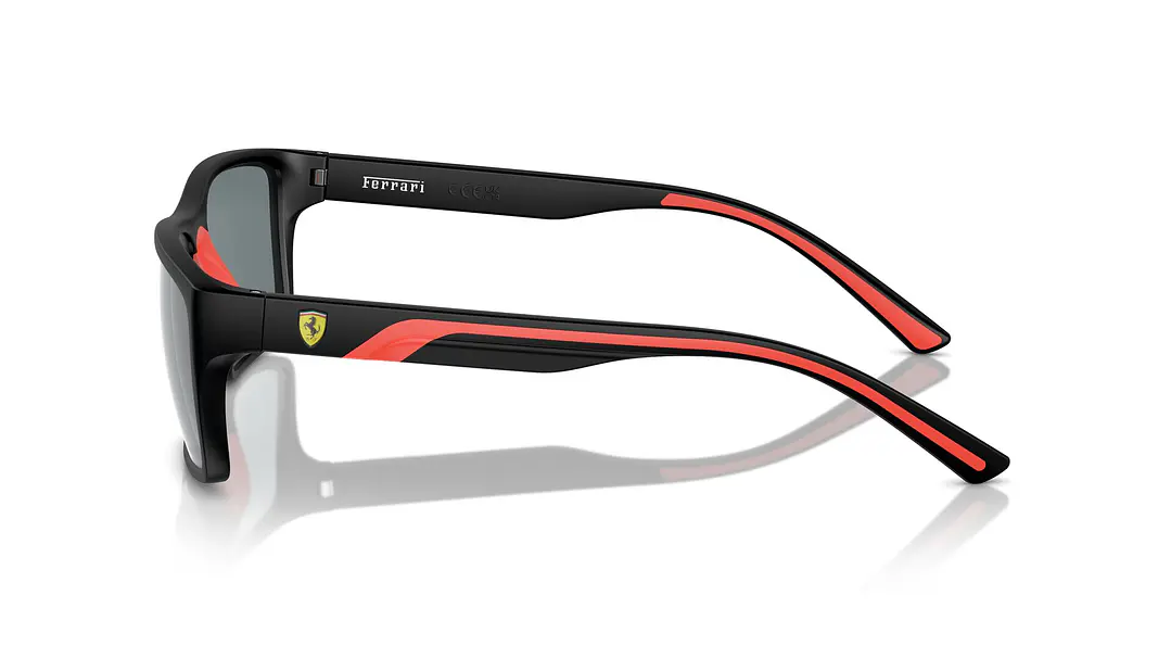 Scuderia Ferrari FZ6003U 2