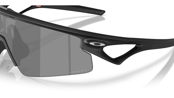 Oakley Sphaera Strike OO9531-0137 2