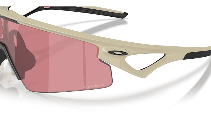 Oakley Sphaera Strike OO9531-0737 2