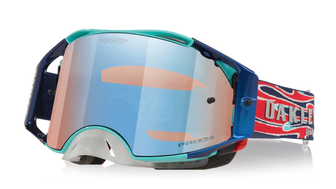 Oakley Airbrake MX OO7046-H700 1
