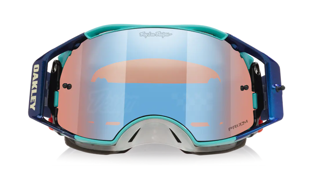 Oakley Airbrake MX OO7046-H700 4