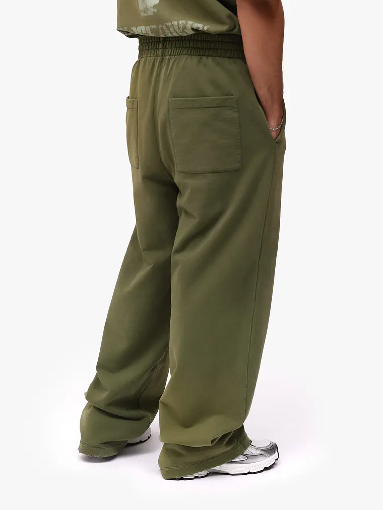 LARGE PANTS OLIVE 1