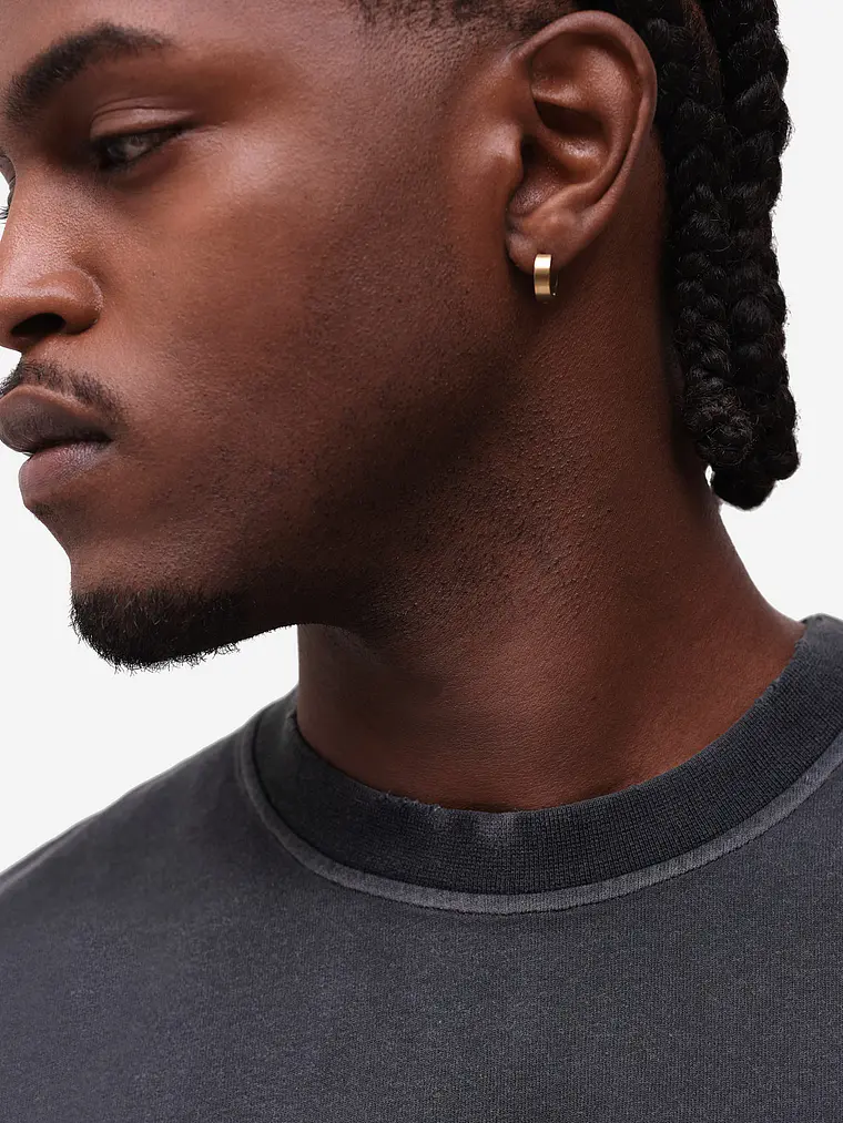 TEE BTB BLACK 2