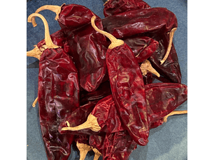Guajillo Chile Premium Quality 100g | By Lau Pereira