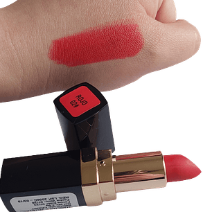Lápiz Labial Rojo Matte 02