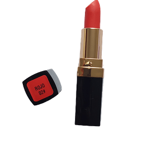 Lápiz Labial Rojo Matte 02