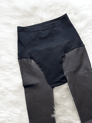 Pantys Efecto Piel con CALZÓN FAJA