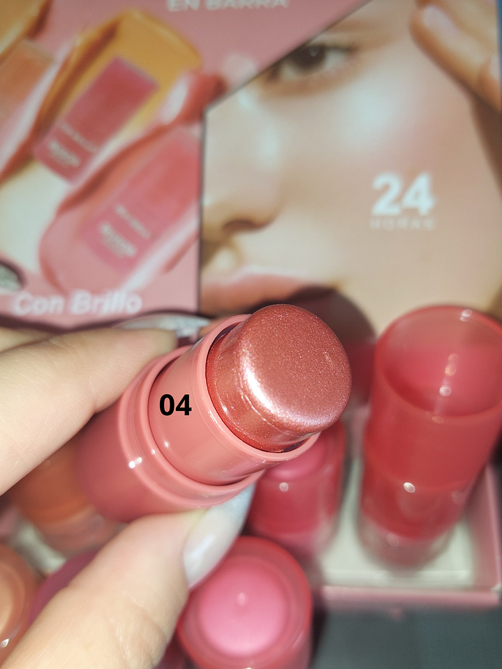 Rubor en Barra con Iluminador  7