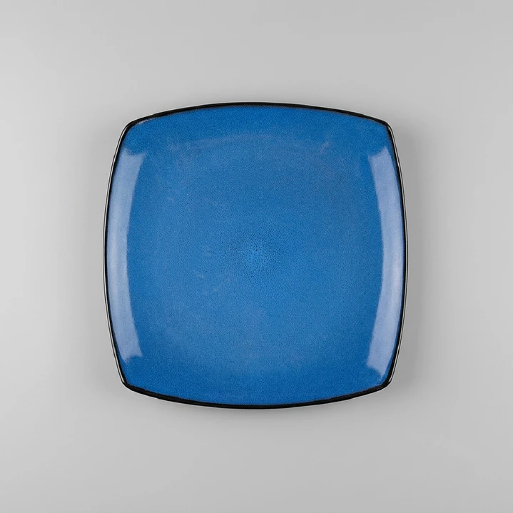 Plato fuerte azul  1