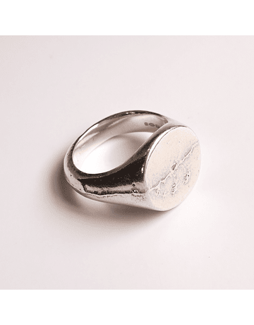 Oval Signet 001