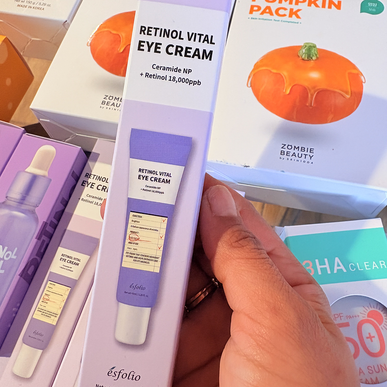 Contorno de ojos con retinol  Eye cream 40ML esfolio Koreana  1