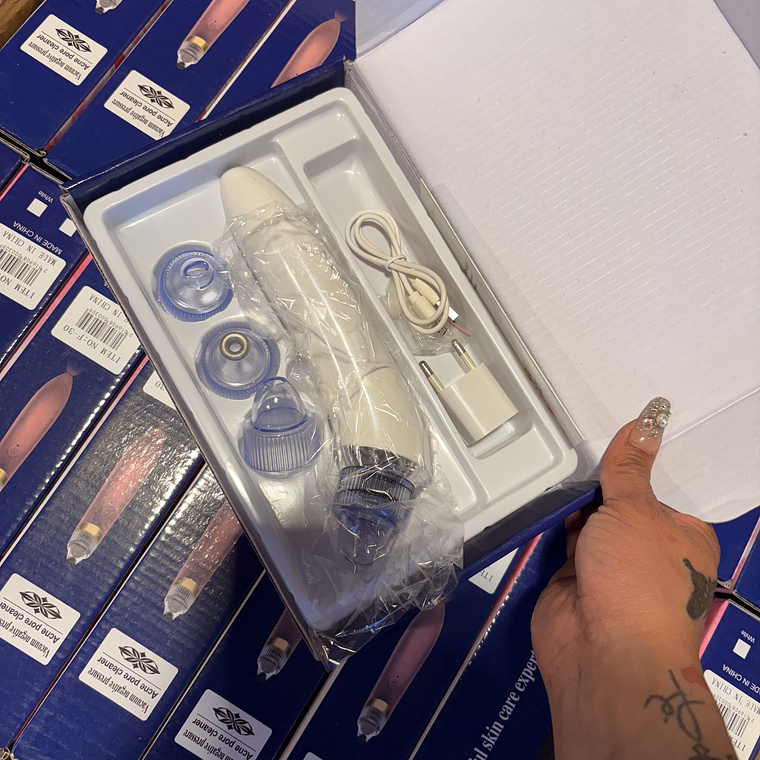 Máquina facial supcionadora de poros  1