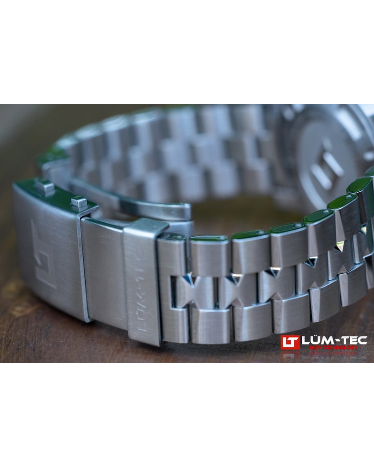 Reloj LUM-TEC 350M-4 - Automático - Anti Magnético - 350 metros