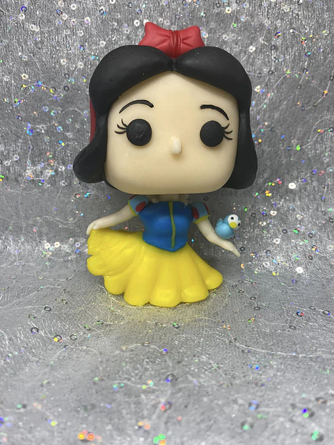 POP Funko Branca em biscuit