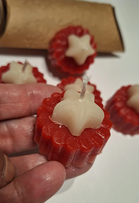 Velinha de Natal Flor Vermelha com Estrela Branca