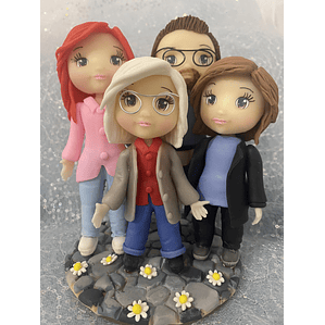 Estatueta Família | Personalizada em Porcelana Fria