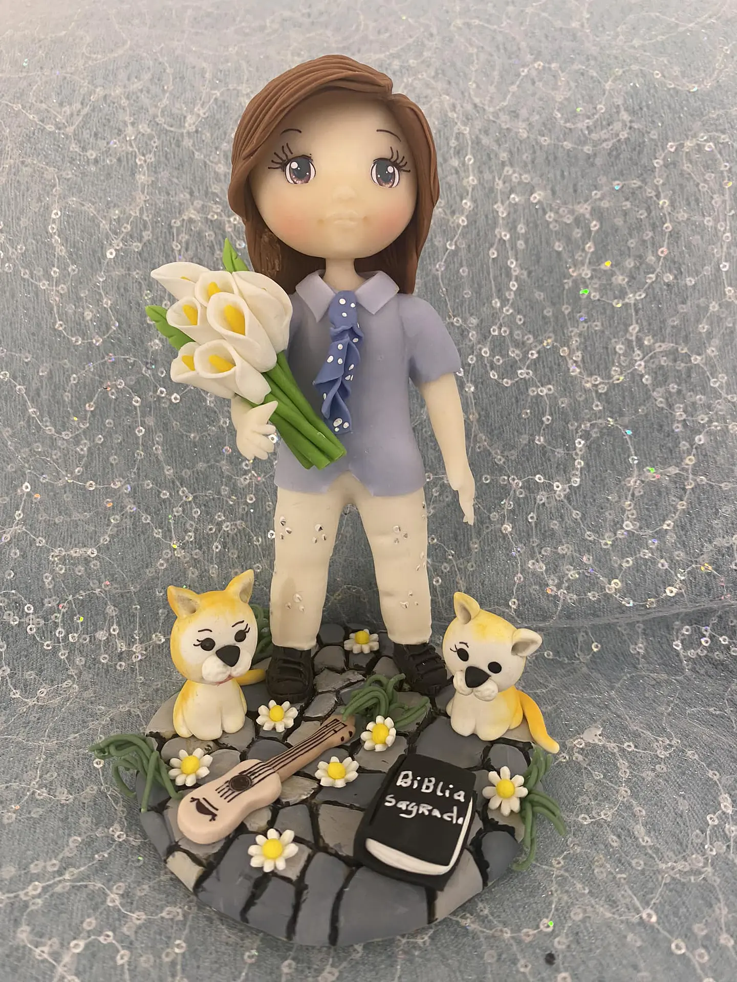  Estatueta Amiga | Personalizada em Porcelana Fria 1