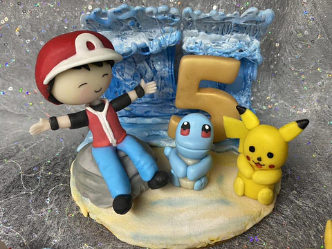 Topo Bolo Aniversário em Biscuit