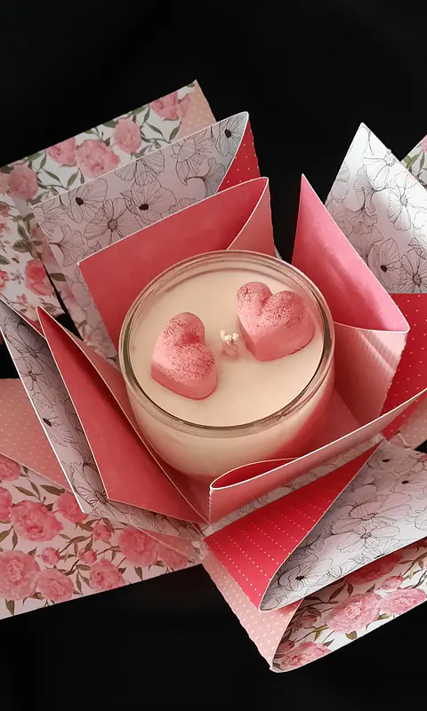 Presente Paixão - Vela Vegetal em caixa explosão