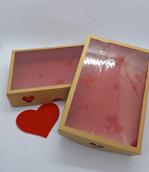 Romântica ❤️ caixa kraft