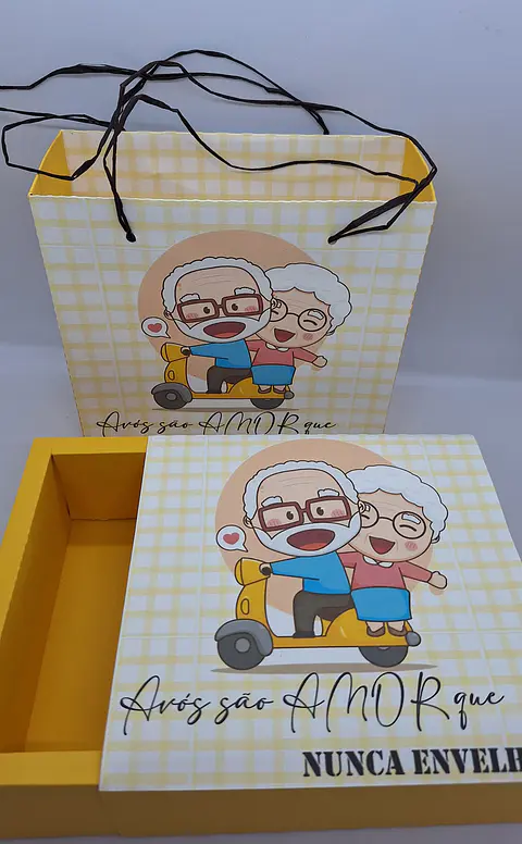 Sacola com Caixinha Avós