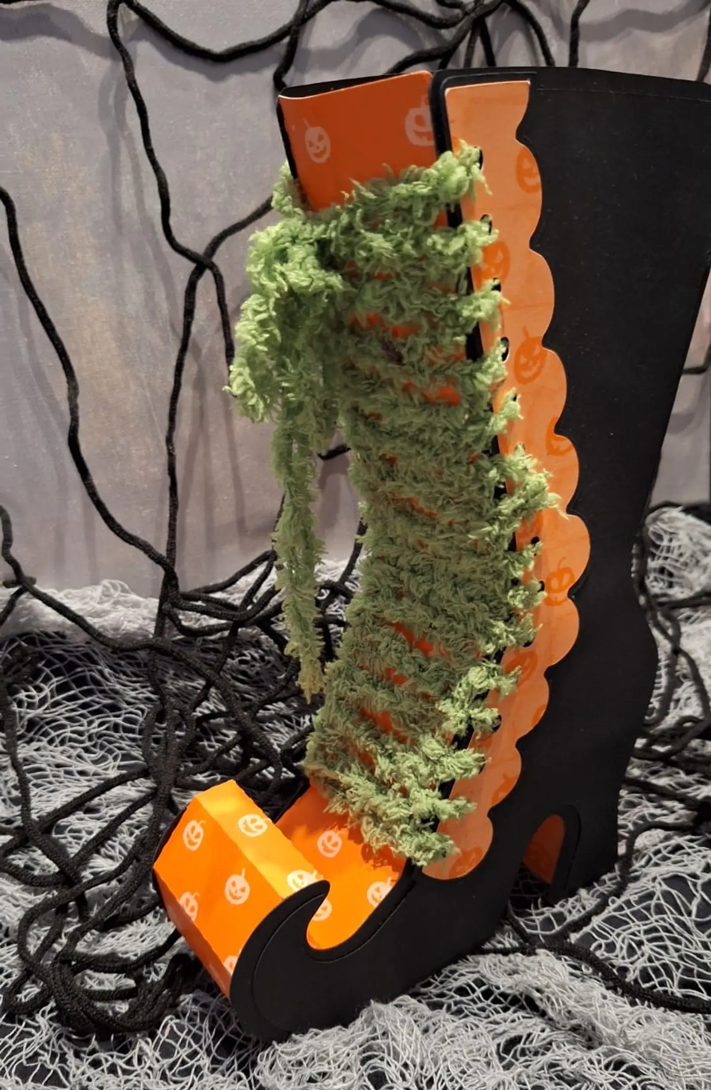 Halloween Bota Bruxa - Decoração Artesanal para Doces e Flores 4