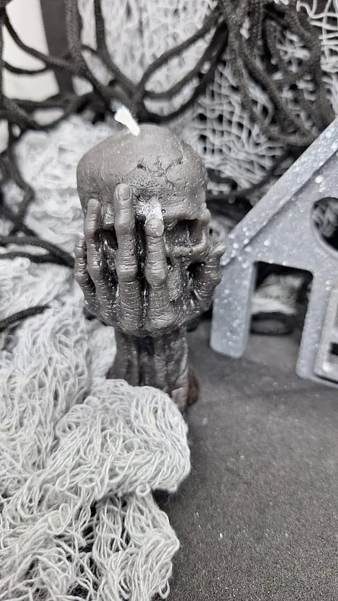 Halloween Vela Mão com Caveira